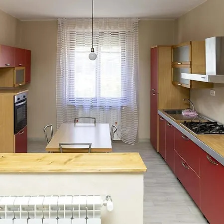 Apartment Maison Rouge *